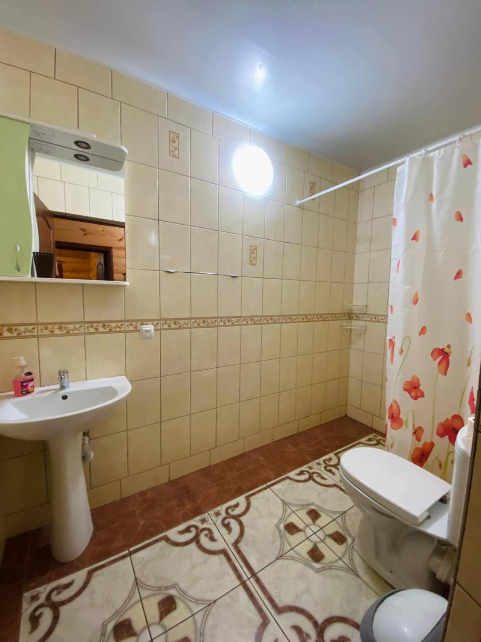 Gasthaus Садиба Орисин Явір Orysyn Yavir Switjas Exterior foto