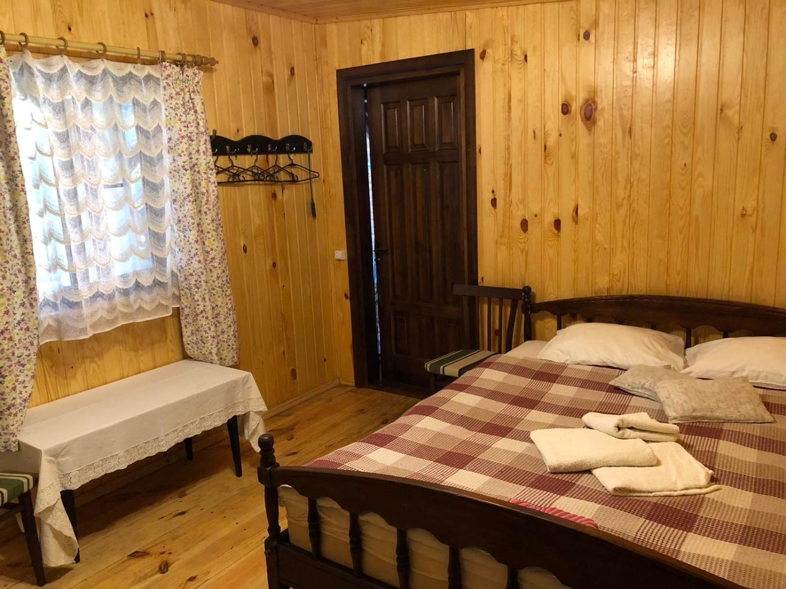 Gasthaus Садиба Орисин Явір Orysyn Yavir Switjas Zimmer foto
